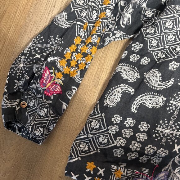 Johnny Was Senia Oversized Shirt size L large Embroidered top birds floral - Picture 11 of 13